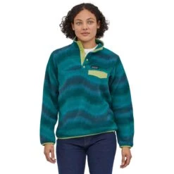 Patagonia Women's Lightweight Synchilla Snap-T Pullover