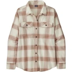 Patagonia Women's Longsleeve Organic Cotton Midweight Fjord Flannel Shirt